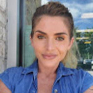 Meet your Posher, Christine